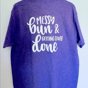 #Momlife| Messy Bun Tee